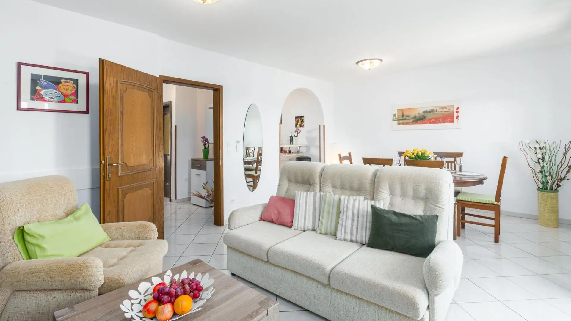 Holiday home Strandnahes, Klimatisiertes Ferienhaus Oliva Porec Croatia